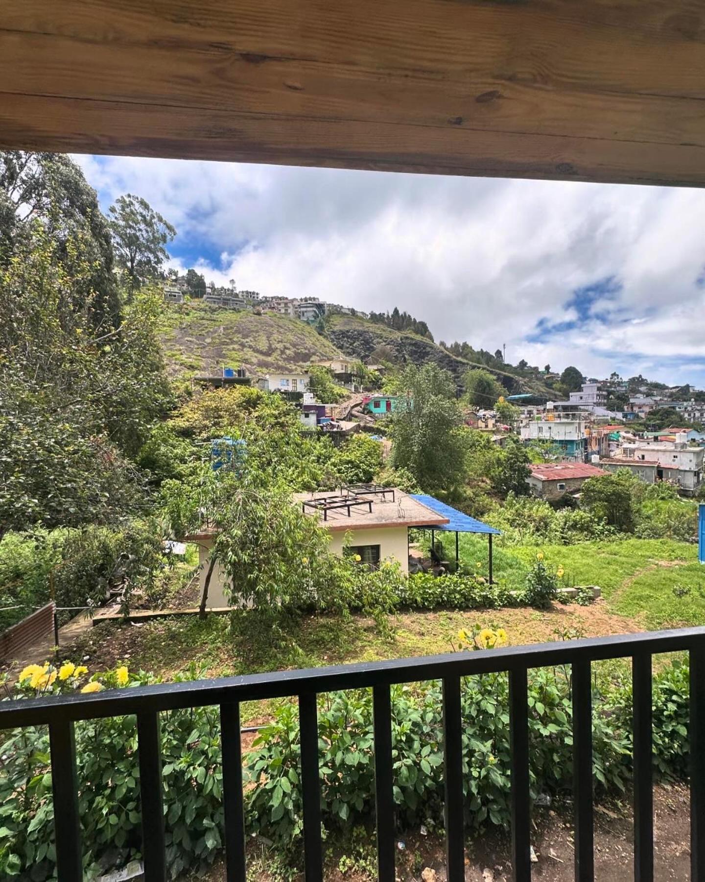 Magica Mount A Frame Wood House Villa Kodaikanal Luaran gambar